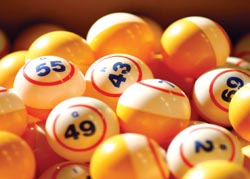Play your cards right in online bingo and claim huge prizes